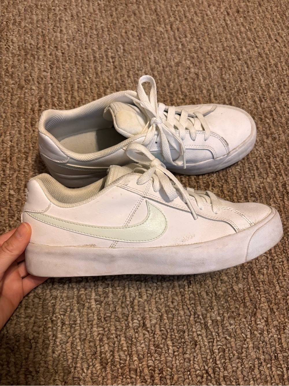 Nike White Sneakers size 8.5